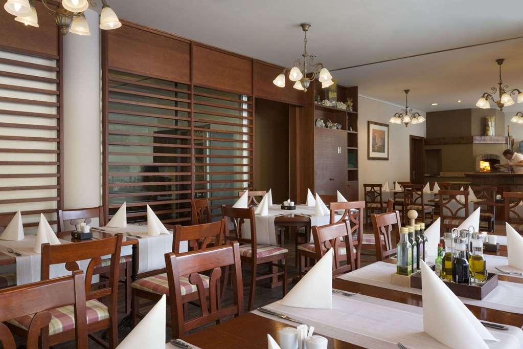 Ramada Hotel & Suites Kranjska Gora Restaurante foto